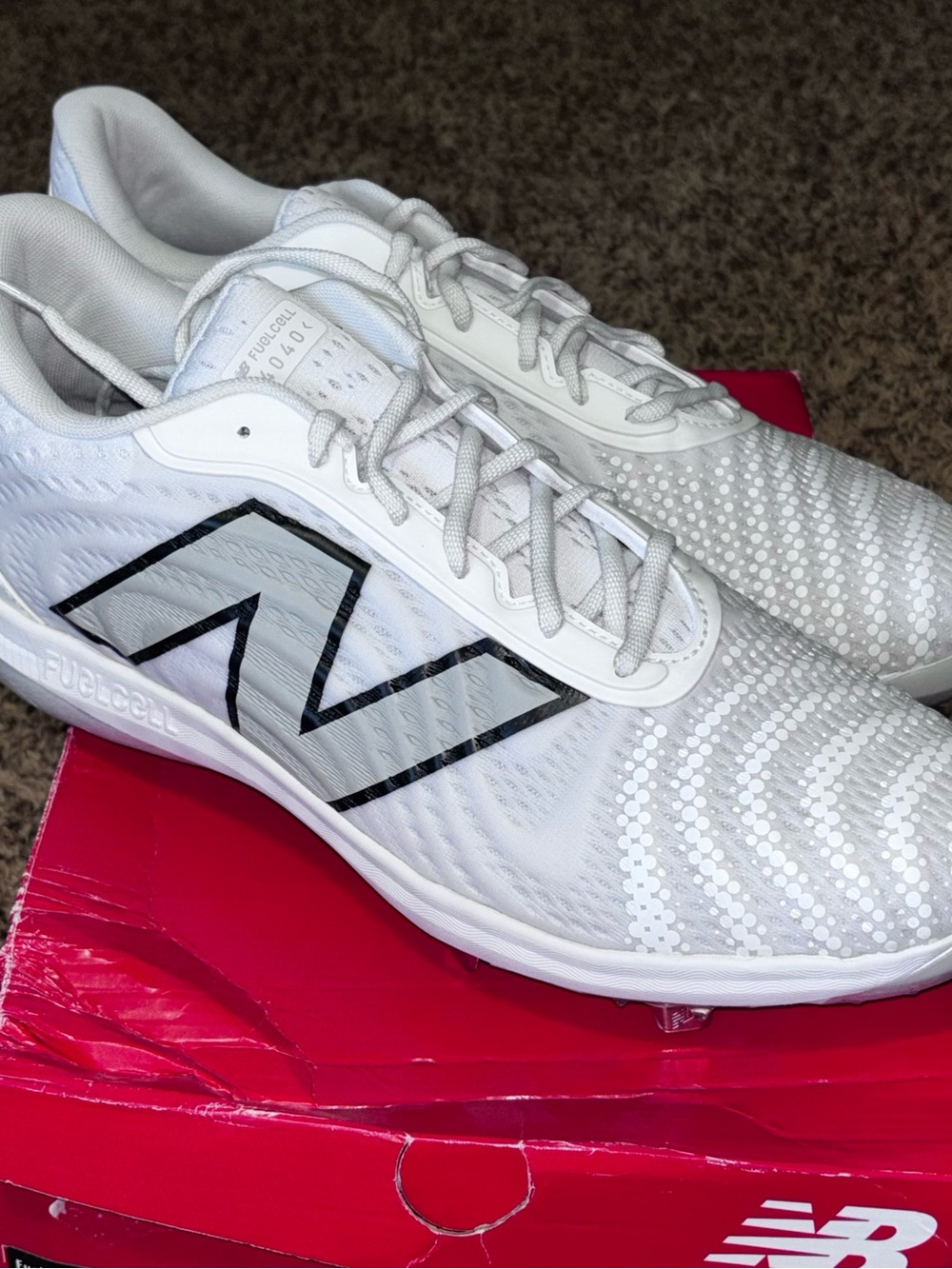Size 13 - New Balance FuelCell 4040v7 Metal Optic White Raincloud New In OG Box
